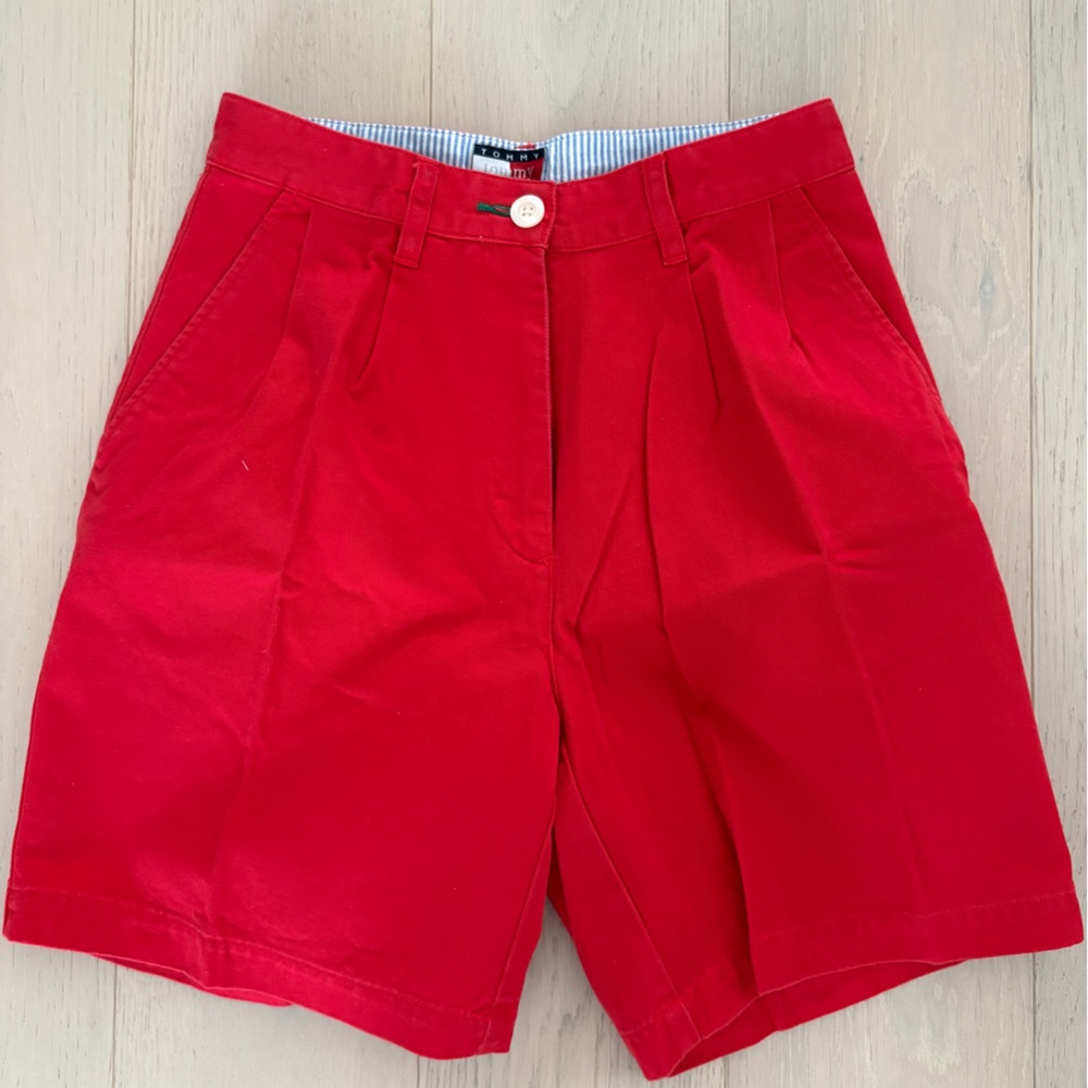 Vintage Shorts Tommy Hilfiger 4 Size S/M 90s Cherry Red High Waisted